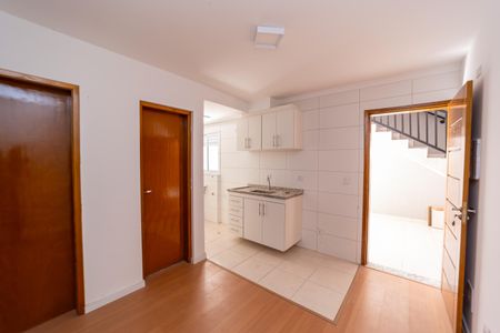 Apartamento para alugar com 34m², 2 quartos e sem vaga Apartamento para alugar com 34m², 2 quartos e sem vagaSala/Cozinha