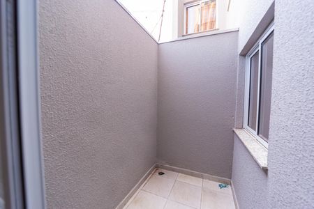Apartamento para alugar com 34m², 2 quartos e sem vaga Apartamento para alugar com 34m², 2 quartos e sem vagaVaranda do Quarto 2