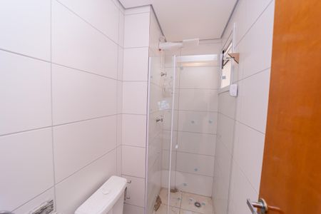 Banheiro de apartamento para alugar com 2 quartos, 34m² em Parque Artur Alvim, São Paulo