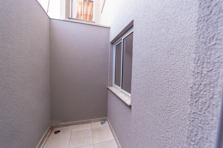 Apartamento para alugar com 34m², 2 quartos e sem vaga Apartamento para alugar com 34m², 2 quartos e sem vagaVaranda do Quarto 2