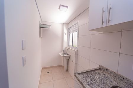 Apartamento para alugar com 34m², 2 quartos e sem vaga Apartamento para alugar com 34m², 2 quartos e sem vagaÁrea de Serviço