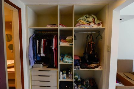 Apartamento à venda com 158m², 3 quartos e 1 vagaCloset da suíte