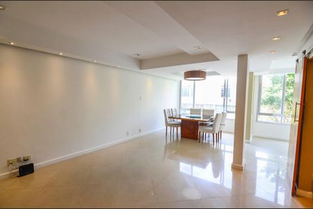 Apartamento à venda com 158m², 3 quartos e 1 vagaSala