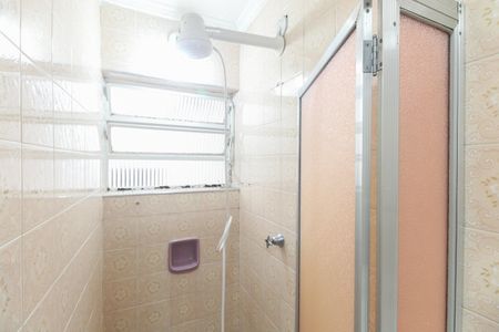 Casa à venda com 130m², 2 quartos e 1 vagaBanheiro 