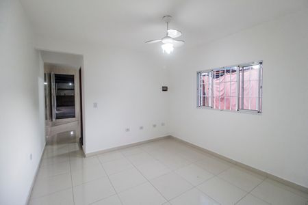 Sala  de casa para alugar com 1 quarto, 50m² em Parque Jandaia, Carapicuíba