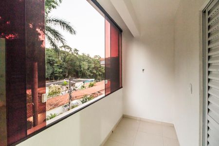 Varanda de casa para alugar com 1 quarto, 50m² em Parque Jandaia, Carapicuíba