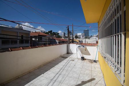 Casa para alugar com 105m², 2 quartos e sem vaga Casa para alugar com 105m², 2 quartos e sem vagaVaranda