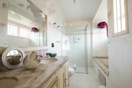 Casa à venda com 400m², 4 quartos e 4 vagas