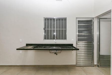 Casa para alugar com 20m², 1 quarto e sem vagaCozinha e Área de Serviço