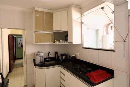 Apartamento à venda com 93m², 3 quartos e 1 vaga Apartamento à venda com 93m², 3 quartos e 1 vagaCozinha