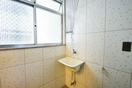 Apartamento para alugar com 61m², 2 quartos e 1 vagaÁrea de Serviço