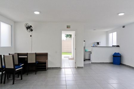 Apartamento à venda com 41m², 2 quartos e sem vagaÁrea comum - Salão de festas