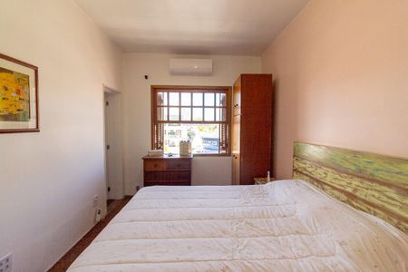 Casa à venda com 160m², 4 quartos e 2 vagas Casa à venda com 160m², 4 quartos e 2 vagasQuarto 3 - Suíte