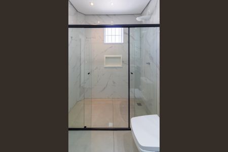 Casa à venda com 160m², 4 quartos e 2 vagas Casa à venda com 160m², 4 quartos e 2 vagasBanheiro Social