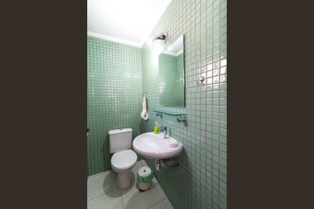 Casa à venda com 160m², 4 quartos e 2 vagas Casa à venda com 160m², 4 quartos e 2 vagasLavabo