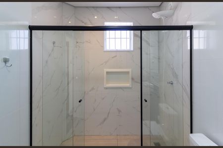 Casa à venda com 160m², 4 quartos e 2 vagas Casa à venda com 160m², 4 quartos e 2 vagasBanheiro Social