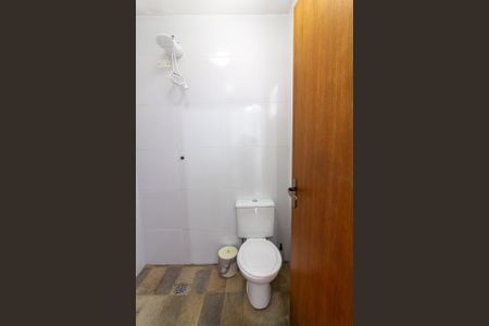 Casa à venda com 160m², 4 quartos e 2 vagas Casa à venda com 160m², 4 quartos e 2 vagasBanheiro de Serviço