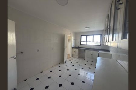 Apartamento à venda com 285m², 3 quartos e 4 vagasFoto 27