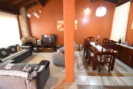 Casa de condomínio para alugar com 476m², 4 quartos e 2 vagasSala