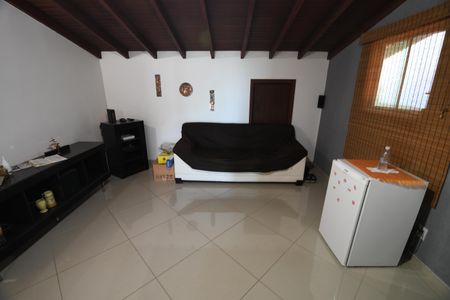 Sala 2 de casa de condomínio para alugar com 4 quartos, 476m² em Conjunto Habitacional Vila Santana (sousas), Campinas