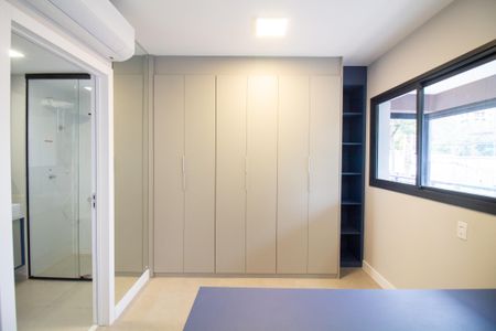 Studio à venda com 49m², 1 quarto e sem vagaSala / Quarto - Studio