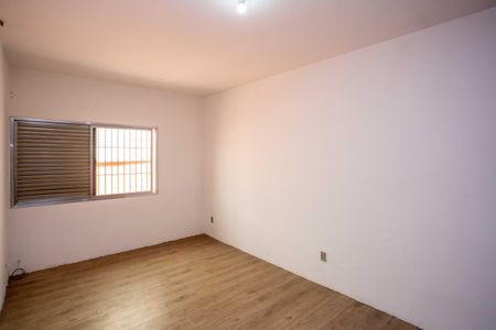 Casa para alugar com 199m², 3 quartos e 4 vagasQuarto 1