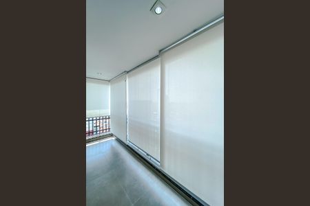 Studio para alugar com 50m², 1 quarto e 1 vaga Studio para alugar com 50m², 1 quarto e 1 vagaVaranda Studio