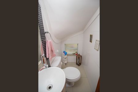 Casa à venda com 150m², 3 quartos e 4 vagasLavabo