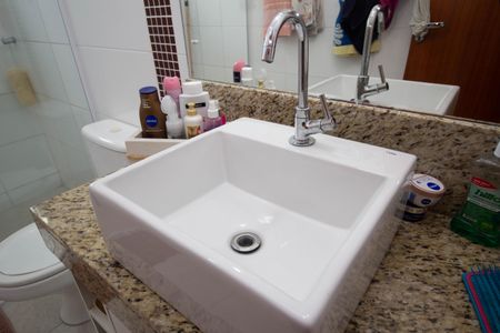 Casa à venda com 150m², 3 quartos e 4 vagasBanheiro da Suíte 3