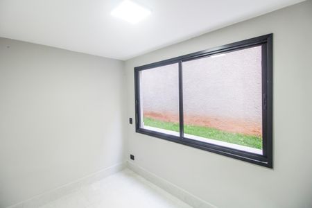 Casa de condomínio à venda com 400m², 4 quartos e 6 vagas Casa de condomínio à venda com 400m², 4 quartos e 6 vagasEscritório