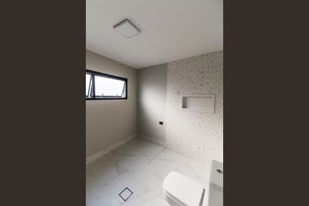 Casa de condomínio à venda com 400m², 4 quartos e 6 vagas Casa de condomínio à venda com 400m², 4 quartos e 6 vagasBanheiro da Suíte