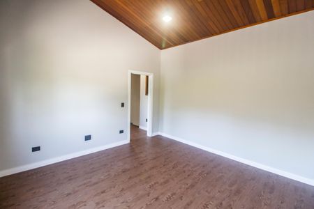 Casa de condomínio à venda com 400m², 4 quartos e 6 vagas Casa de condomínio à venda com 400m², 4 quartos e 6 vagasQuarto 3