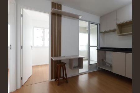 Sala de apartamento para alugar com 2 quartos, 30m² em Vila Sônia, São Paulo