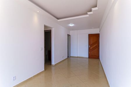 Sala de apartamento para alugar com 2 quartos, 75m² em Todos Os Santos, Rio de Janeiro