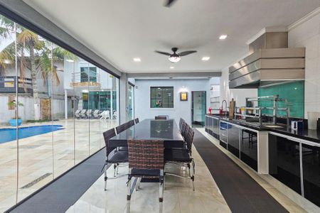 Casa de condomínio para alugar com 480m², 4 quartos e 6 vagasEspaço Gourmet