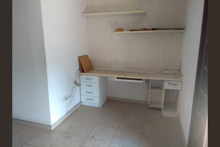 Casa à venda com 3 quartos, 180m² em Chácara Santo Antônio (Zona Sul), São Paulo