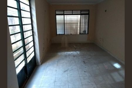 Casa à venda com 3 quartos, 180m² em Chácara Santo Antônio (Zona Sul), São Paulo
