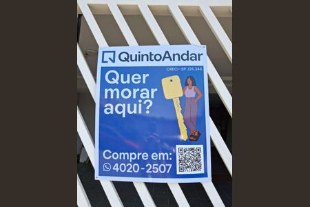 Casa à venda com 539m², 4 quartos e 4 vagas Casa à venda com 539m², 4 quartos e 4 vagasPlaca