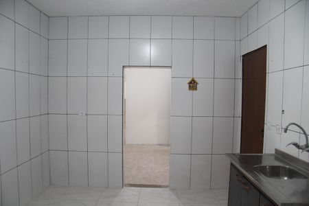 Casa para alugar com 60m², 2 quartos e sem vagaCozinha 