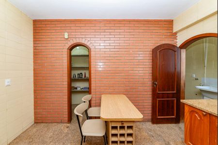 Apartamento à venda com 160m², 4 quartos e 3 vagasCozinha