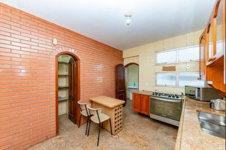 Apartamento à venda com 160m², 4 quartos e 3 vagasCozinha