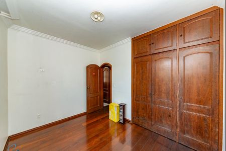 Apartamento à venda com 160m², 4 quartos e 3 vagasQuarto 4