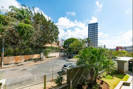 Sala 1 de apartamento à venda com 4 quartos, 160m² em Vila Paris, Belo Horizonte
