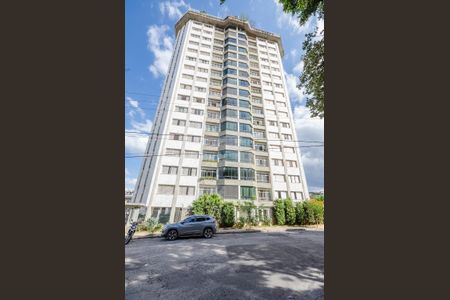 Apartamento à venda com 160m², 4 quartos e 3 vagasFachada