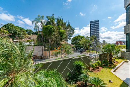 Apartamento à venda com 160m², 4 quartos e 3 vagasQuarto 2