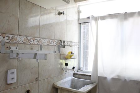 Apartamento para alugar com 60m², 2 quartos e 1 vagaÁrea de Serviço