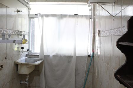 Apartamento para alugar com 60m², 2 quartos e 1 vagaÁrea de Serviço