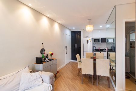 Sala de apartamento à venda com 3 quartos, 65m² em Umuarama, Osasco
