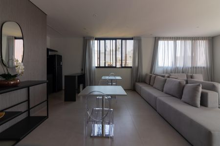 Studio para alugar com 20m², 1 quarto e sem vagaÁrea comum - Salão de festas