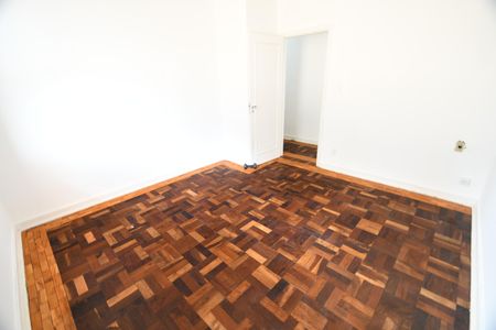 Apartamento à venda com 120m², 3 quartos e 2 vagasQuarto 1